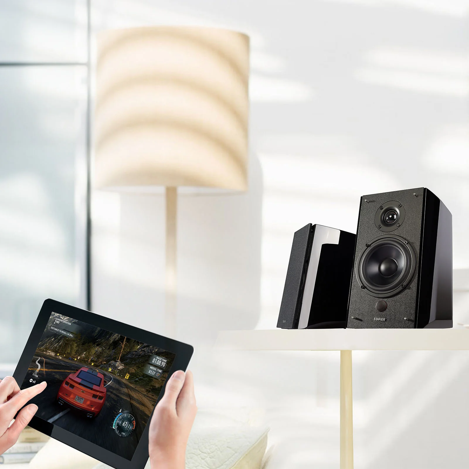 R2000DB Powered Bluetooth Bookshelf Speakers - Image 17