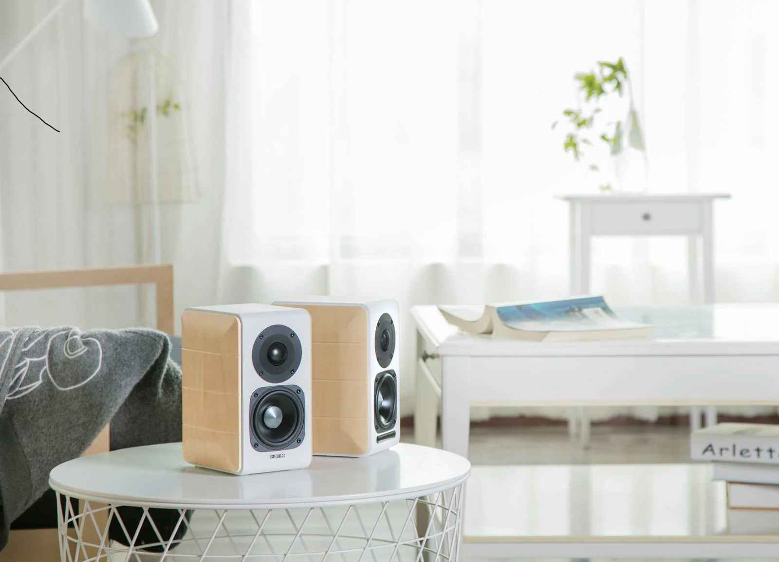 S880DB Hi-Res Audio Certified Powered Speakers - Image 7