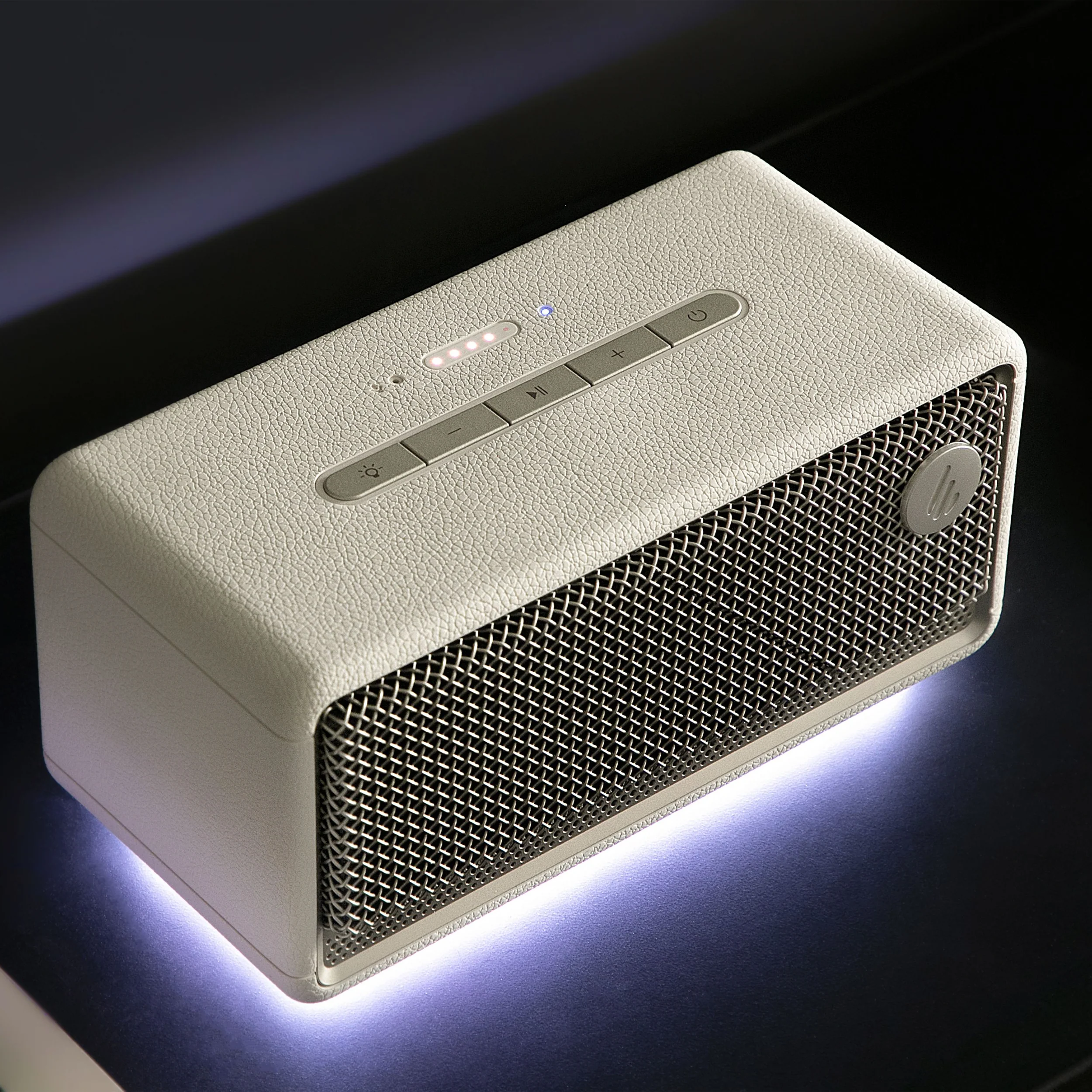 ES60 Portable Bluetooth Speaker - Image 6
