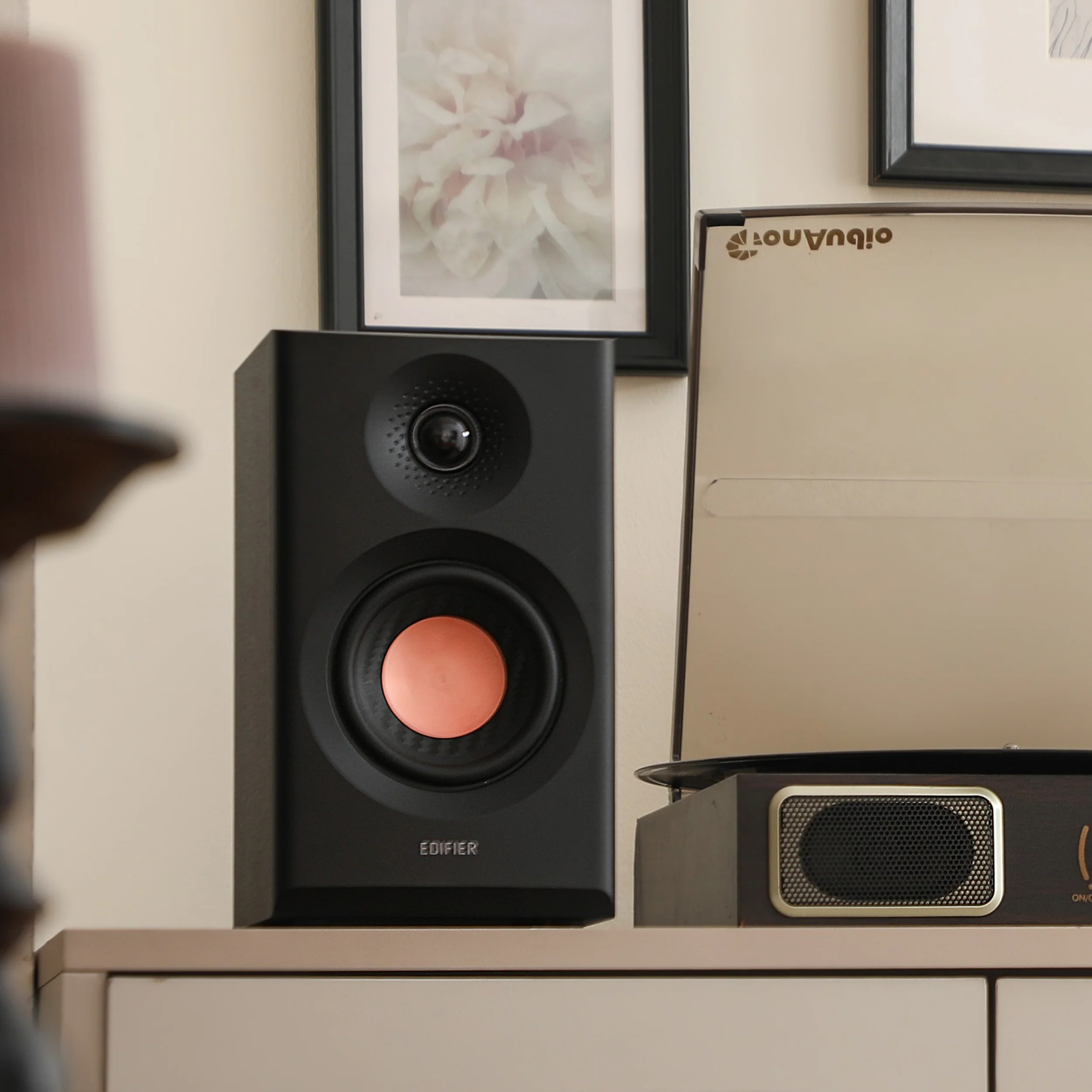 MR3 Powered Studio Monitor Speakers (Certified Refurbished) - Image 4