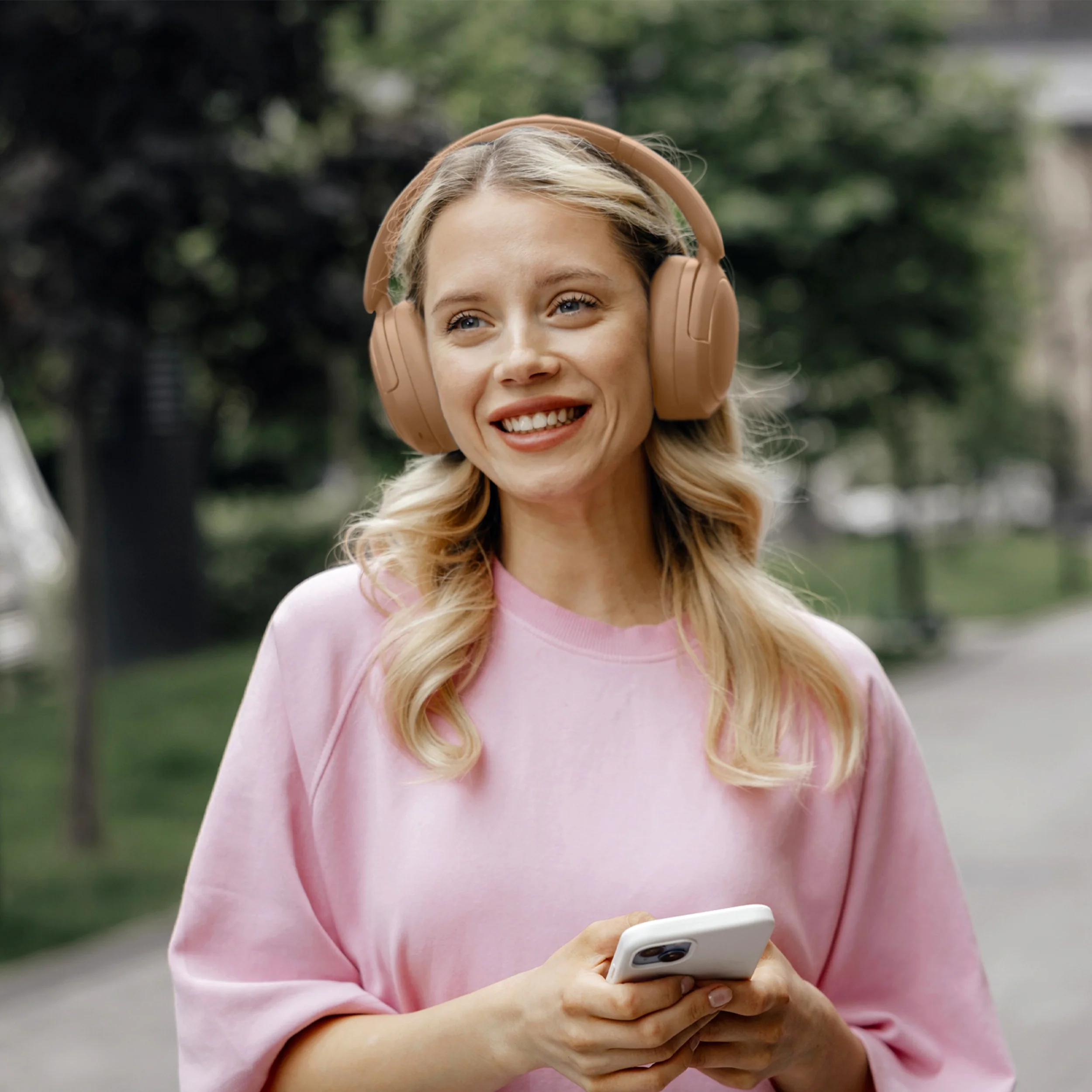 V80 Hybrid Active Noise Cancelling Headphones (Certified Refurbished) - Image 5